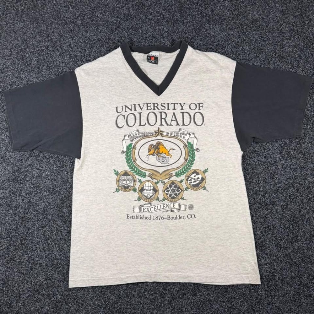 Vintage 1990s Signal Sports University of Colorado Buffalo V-Neck T-Shirt Large